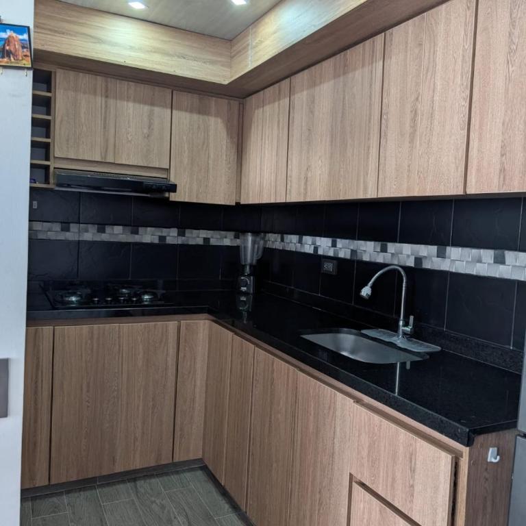 Spacious apartment 5 minutes from the park - Apartamento de 3 dormitorios - 2