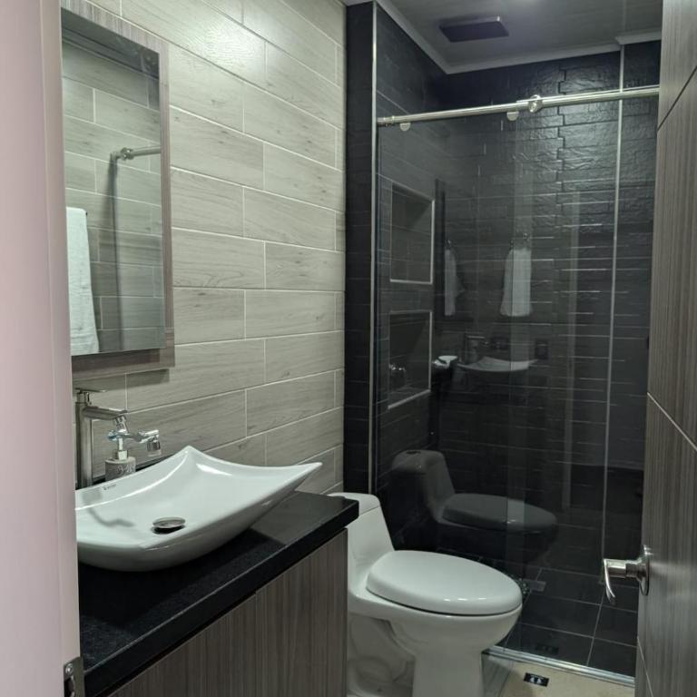 Spacious apartment 5 minutes from the park - Apartamento de 3 dormitorios - 11