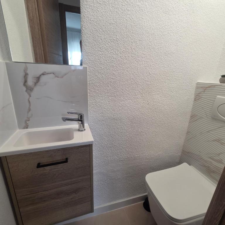 Alicante Big Holiday - Premium Apartment mit 3 Schlafzimmern und Balkon - 29