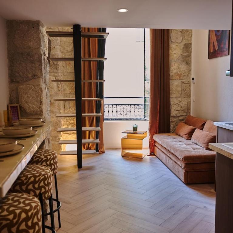 Beautiful Duplex - Nice Center - AC, WiFi - Appartement 2 Chambres - 1