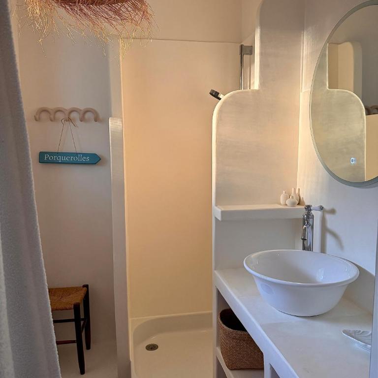 Appt cosy vue mer panoramique à Giens - Plages à pieds - Appartement 2 Chambres - 13