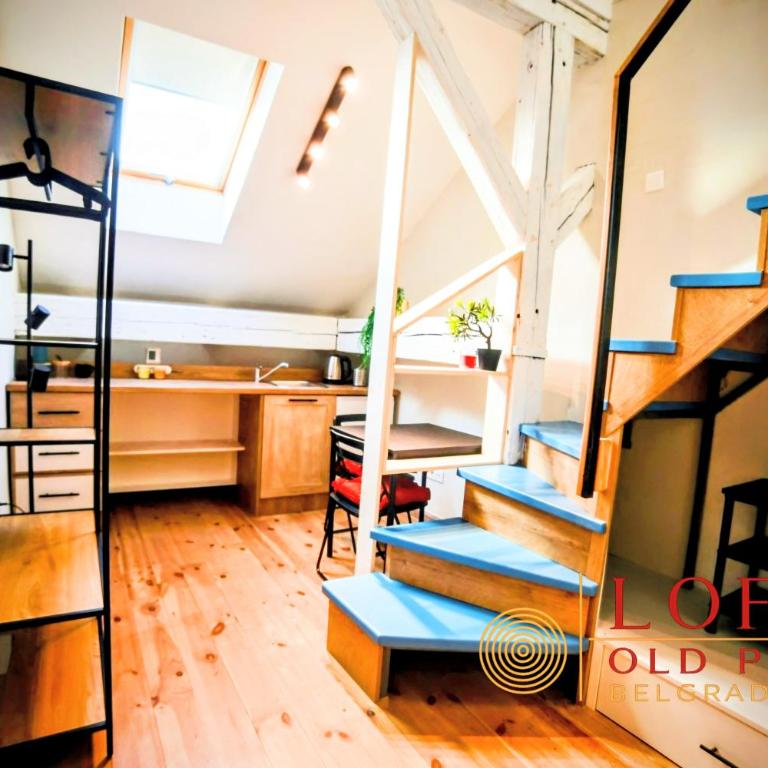 Old Port Riverside Apartments&Lofts in City Center - Loft - 4