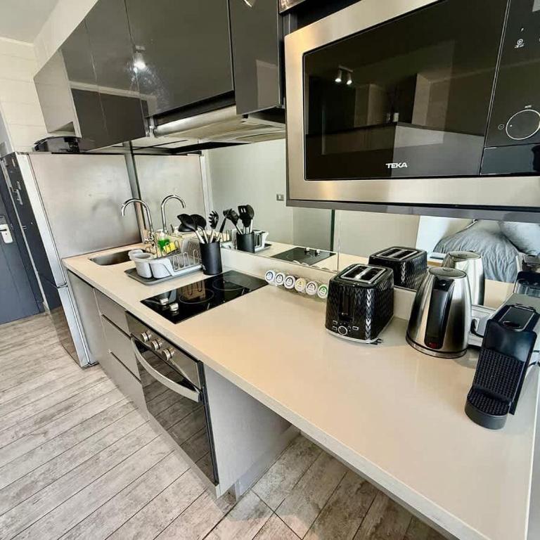 Stylish Studio Apartment in Costa de Montemar - Apartment - 15