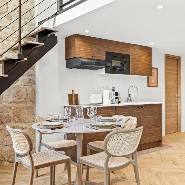 Merveilleux Duplex Centre ville de Nice, climatisé et rénové ! - Appartement 1 Chambre - 10