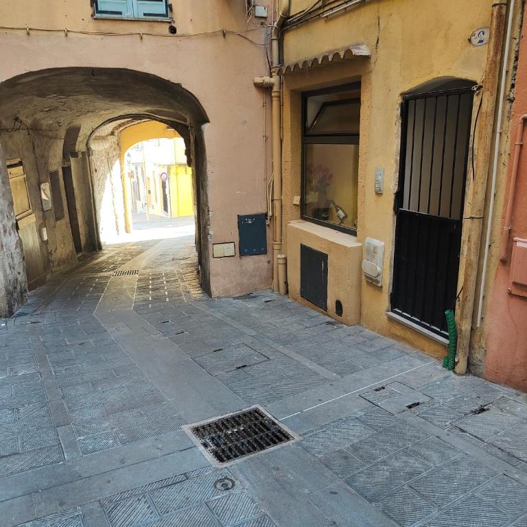 Historic Duplex with Sea View Old Town Menton - Appartement 2 Chambres - 18