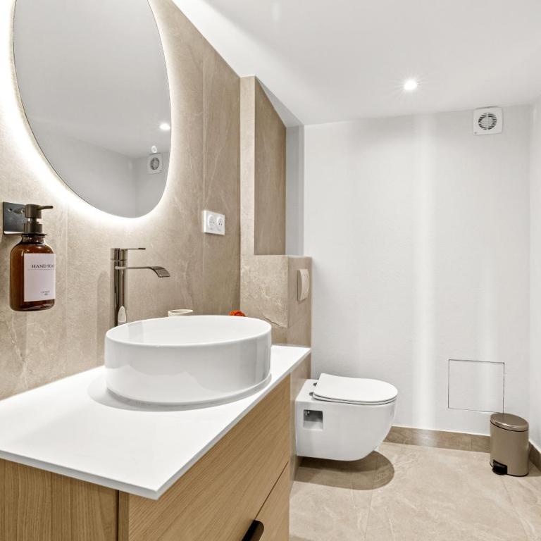 Merveilleux Duplex Centre ville de Nice, climatisé et rénové ! - Appartement 1 Chambre - 31