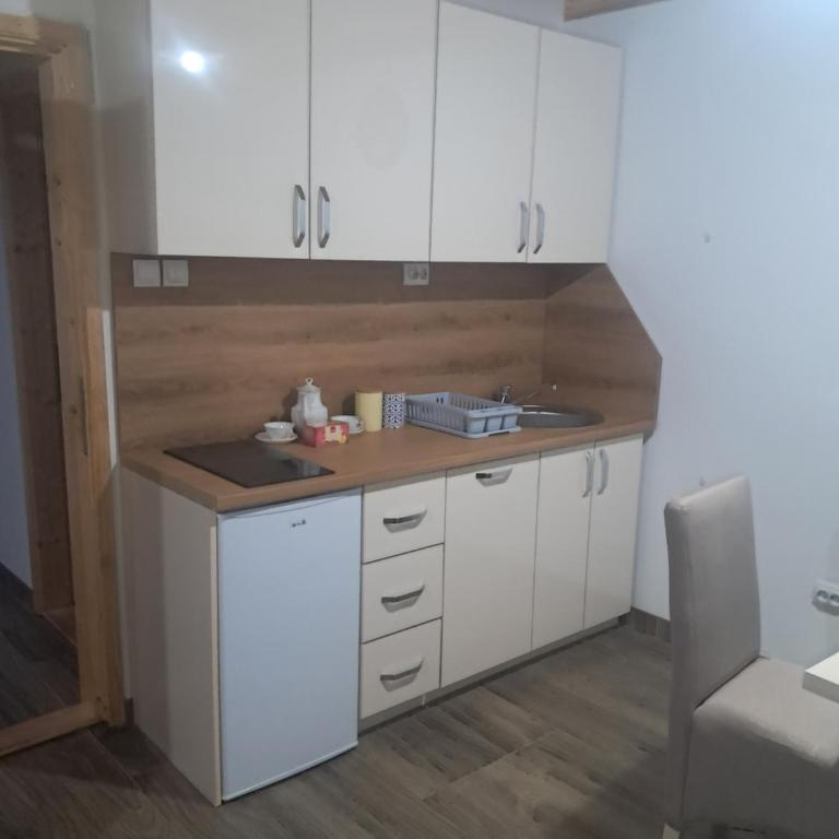 Two rooms cottage Nikola R - Two-Bedroom Chalet - 14