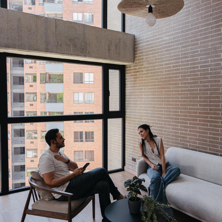 Altitud Medellín View Living - Deluxe Double Room with Balcony - 13