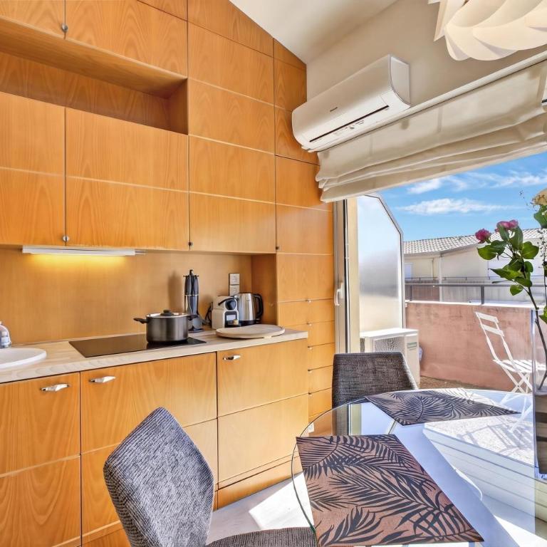 Last Floor Sea View At Victoria Palace - Happy Rentals - Apartamento con terraza - 16