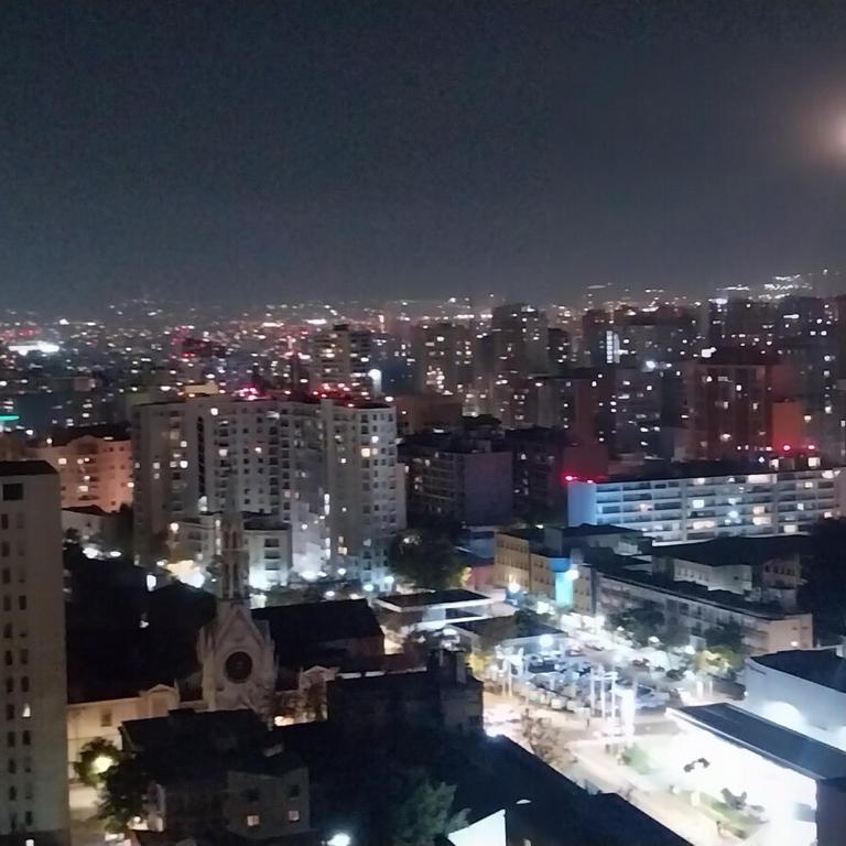 Vista Ciudad y Montañas - Apartamento de 1 dormitorio - 67