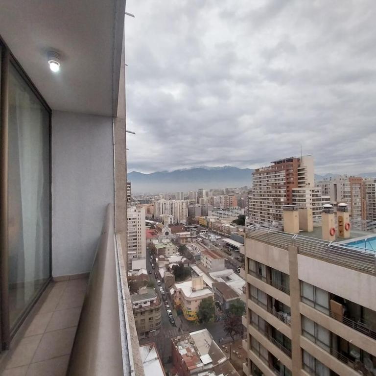 Vista Ciudad y Montañas - Apartamento de 1 dormitorio - 93