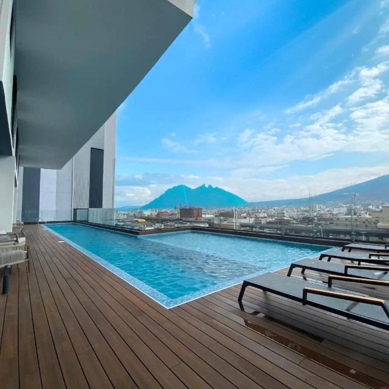 Loft doble altura en Centro de Monterrey Alberca y estacionamiento - Apartamento de 1 dormitorio - 1