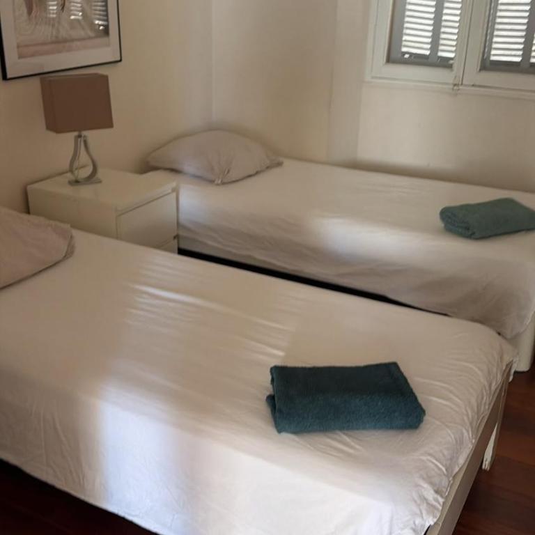 AC-Free Parking - Contemporary 4 Bedroom Villa Apartment - Apartment mit Gartenblick - 22