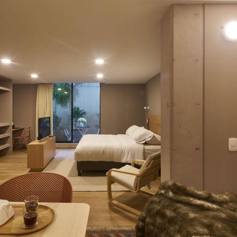 Urban Retreat in Bogotá - Design & Comfort - One-bedroom Loft Apartment - 1
