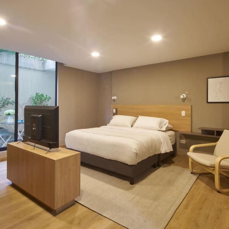 Urban Retreat in Bogotá - Design & Comfort - One-bedroom Loft Apartment - 2