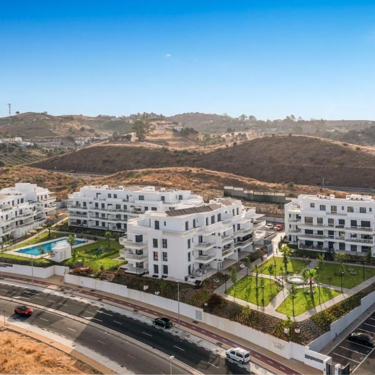 New modern in La Cala with terrace and pool - Three-Bedroom Apartment - 30