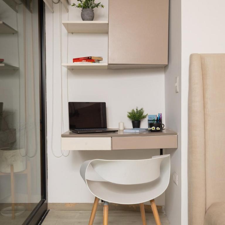 Artistic Loft in Barranco con w,Terrace, AC y WiFi - One-Bedroom Apartment - 26