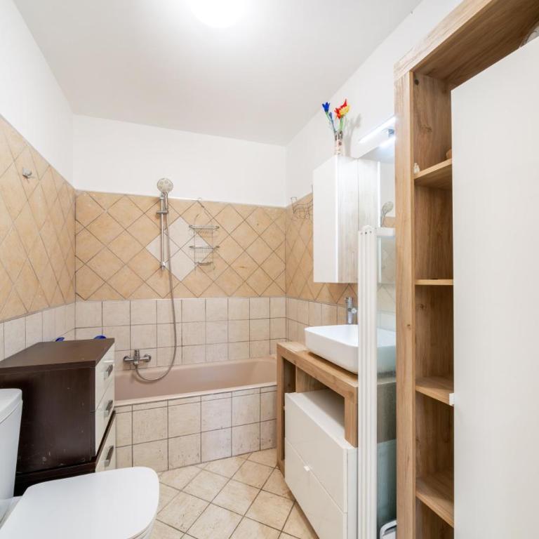 Hello Côte D'Azur - Spacieux 3 pièces a 5 min des plages a pieds - Appartement - 6