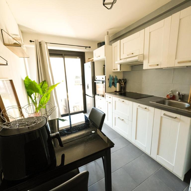 Grand appartement lumineux entre la gare et centre ville - Appartement 1 Chambre - 2