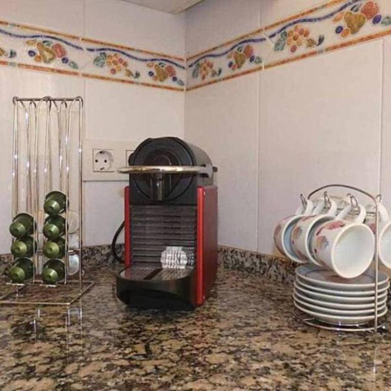 Propiedad iluminoso - Four-Bedroom Deluxe Apartment - 21