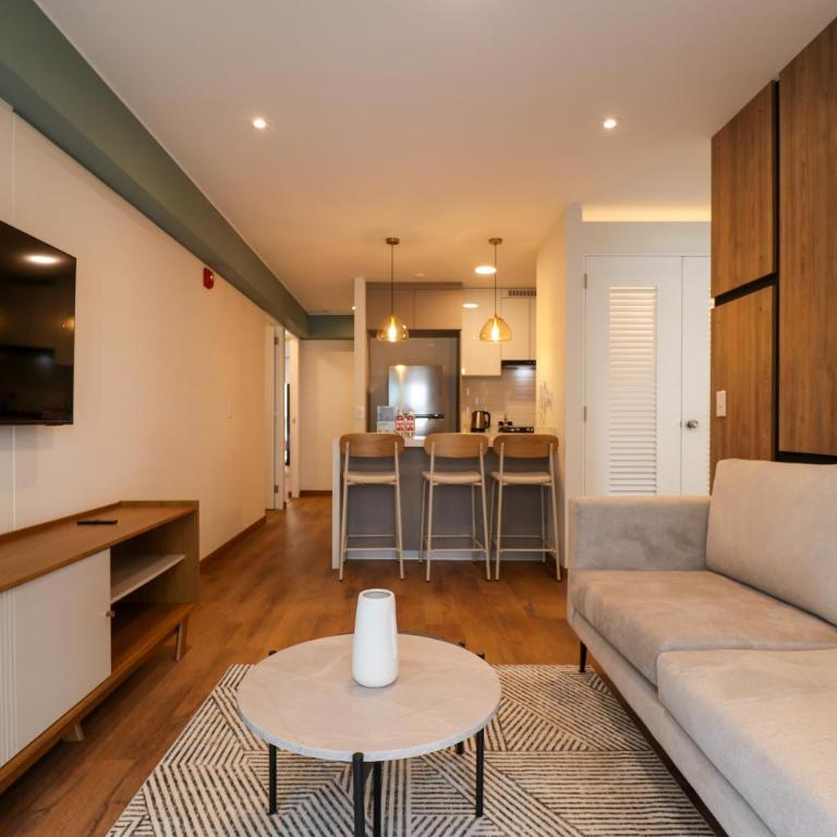 Schell Prime Living in the Heart of Miraflores by Wynwood House - Three-Bedroom Superior Apartment - 22