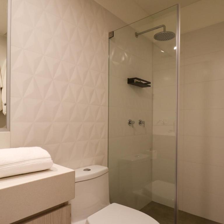 Schell Prime Living in the Heart of Miraflores by Wynwood House - Three-Bedroom Superior Apartment - 17