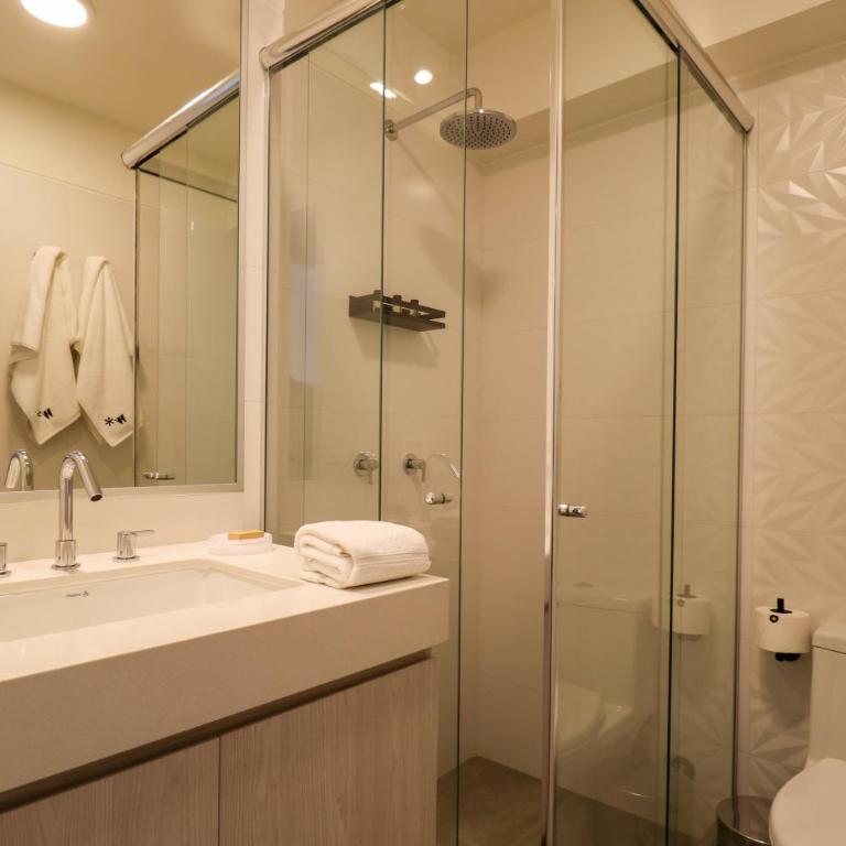Schell Prime Living in the Heart of Miraflores by Wynwood House - Three-Bedroom Superior Apartment - 21