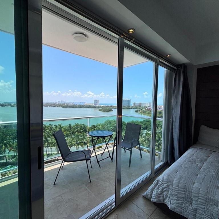 Walk to Party Center and enjoy a great beach at Punta Cancun - Apartamento de 1 dormitorio - 20