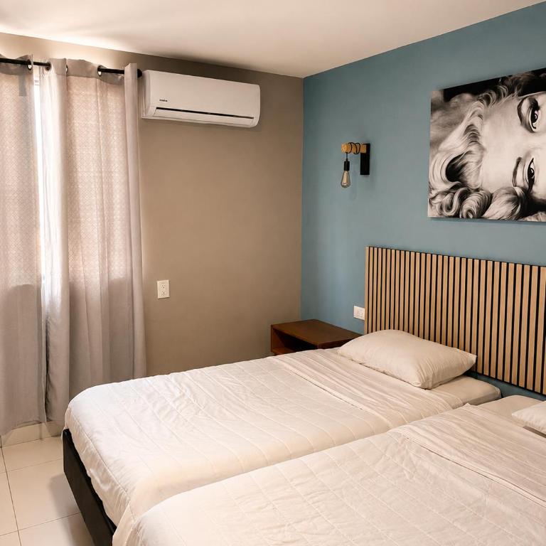 Hotel 11once - Deluxe Doppel-/Zweibettzimmer - 3