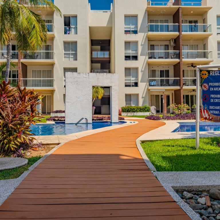 Acapulco Getaway Pool & Jacuzzi 2 BR - Apartment mit 2 Schlafzimmern - 18