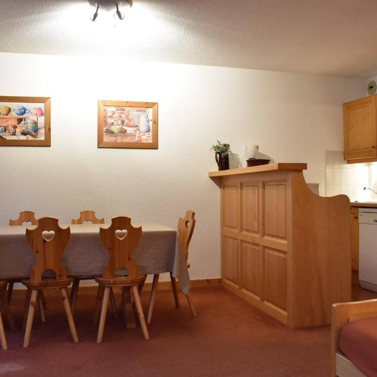 Appartement spacieux, vue montagne - 6 pers. - FR-1-180-686 - Appartement - 1