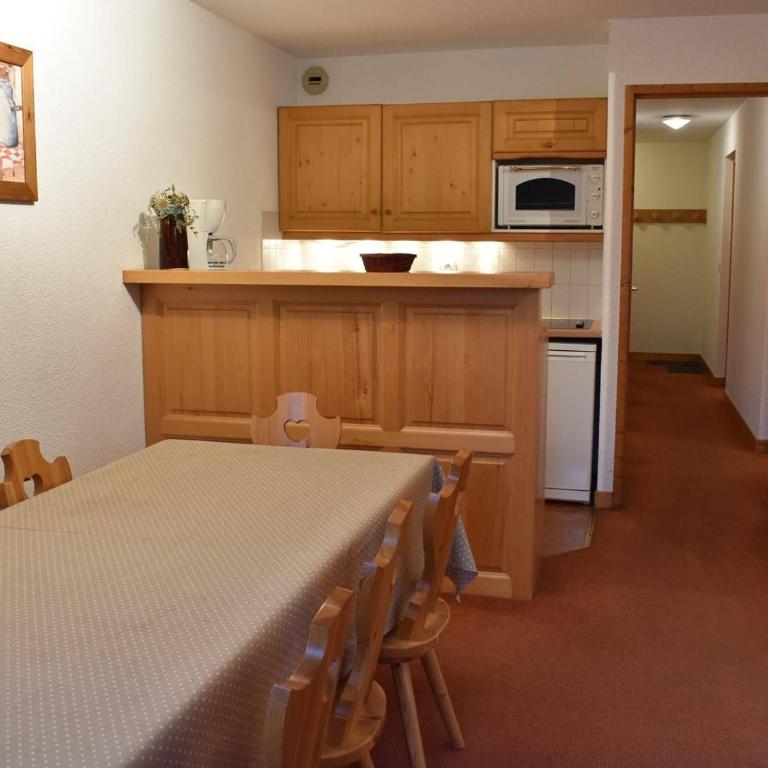 Appartement spacieux, vue montagne - 6 pers. - FR-1-180-686 - Appartement - 8
