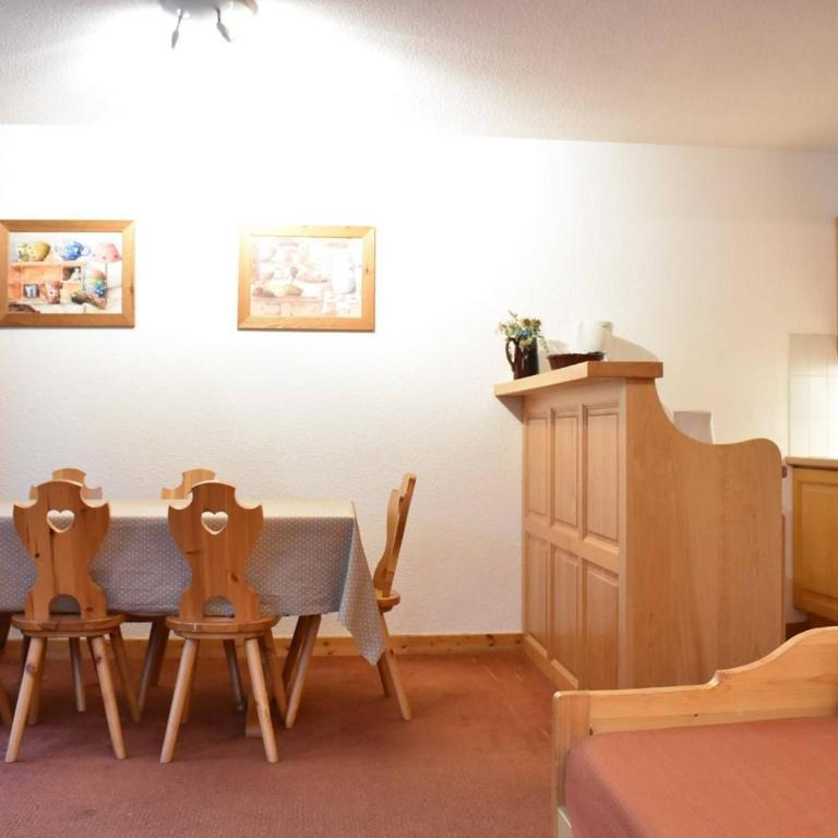 Appartement spacieux, vue montagne - 6 pers. - FR-1-180-686 - Appartement - 14