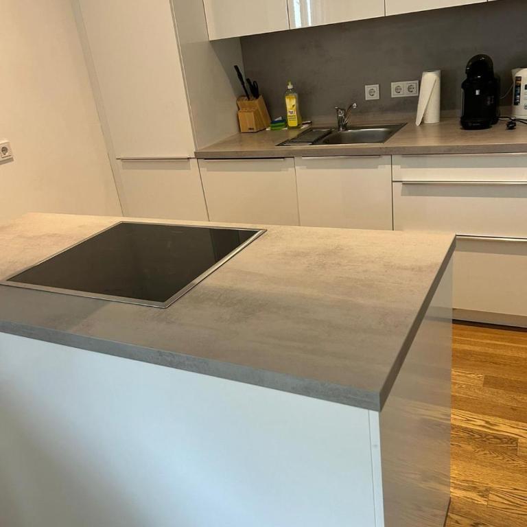 1 Bedroom Apartment near Central Station with Parking - Apartment mit 1 Schlafzimmer - 3