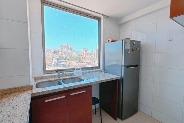 Amplio Departamento 2 habitaciones - Viña del Mar - 4 Personas - Two-Bedroom Apartment with Balcony and Sea View - 9