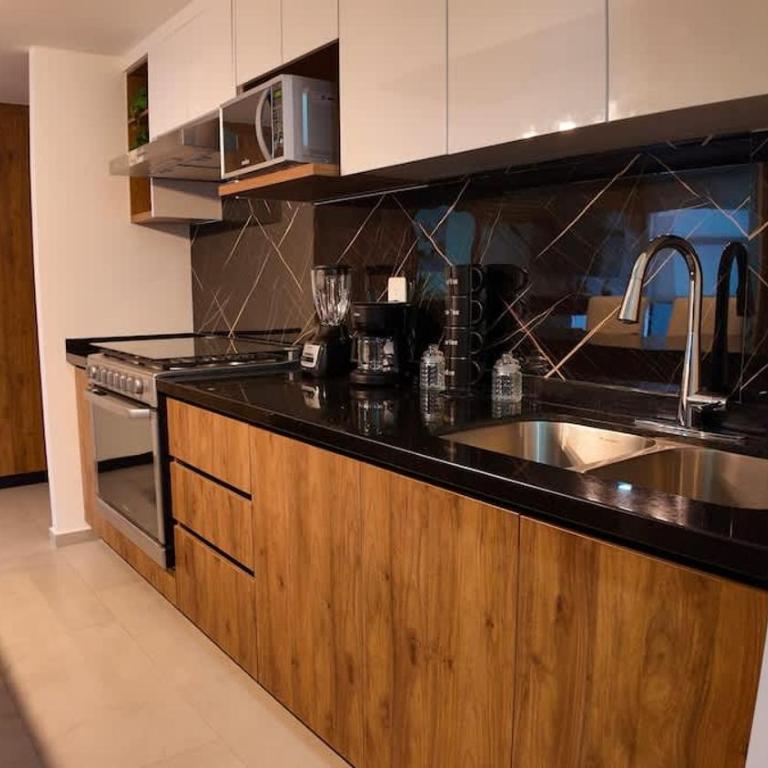 Modern Apartment in the Heart of Guadalajara - Apartment - 17