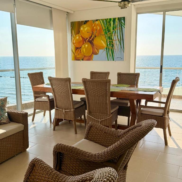 Apartamento Vista al Mar, Piscina y Acceso Directo a la Playa - Primera Ensenada de Coveñas - Apartamento - 2
