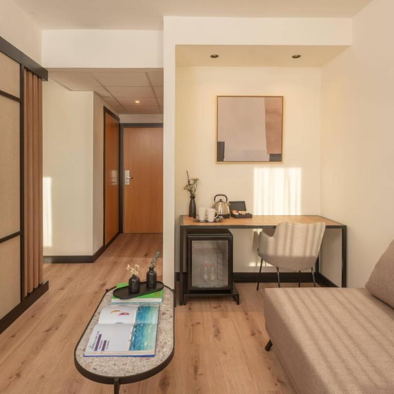 Madrid Airport Suites, Affiliated by Meliá - Junior Suite Premium - 5