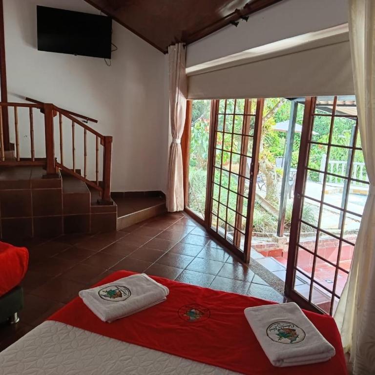 Colombia Verde - Rincon del Colibri - Six-Bedroom House - 74