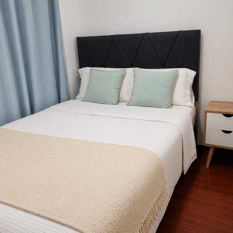 AuraBella - Apartamento de 2 dormitorios con vistas al jardín - 5