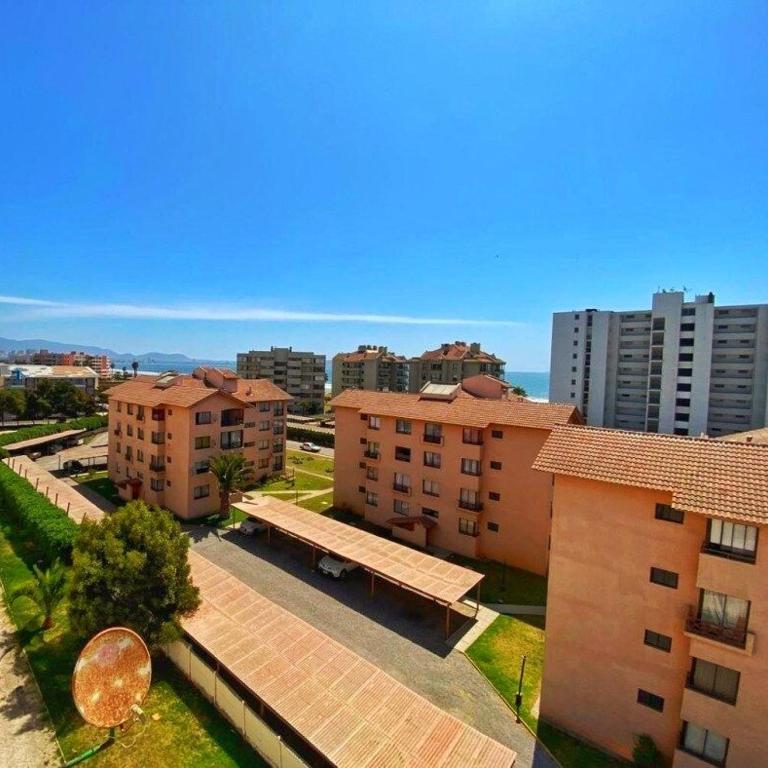 Excelente vista, playa a pasos - Apartamento de 3 dormitorios - 6