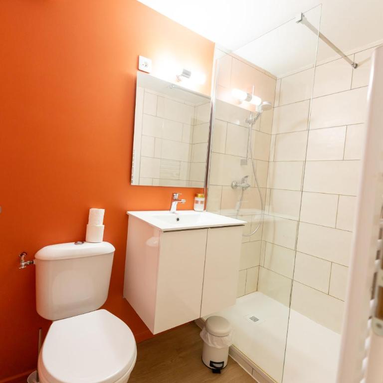 Joli studio moderne entièrement rénové - Guillestre - Risoul - Vars - Appartement 1 Chambre - 26