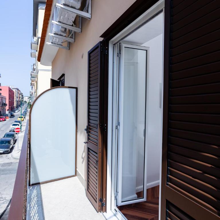 Silla rooms - Double Room with Balcony - 10