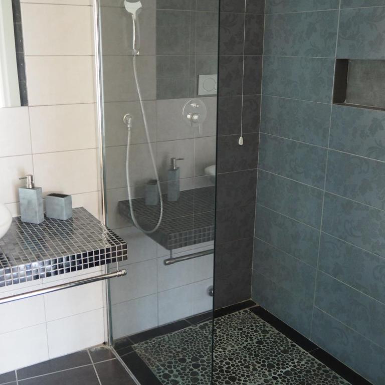 Bed and Breakfast New Morning Holiday - Camera Matrimoniale Deluxe con Balcone - 12