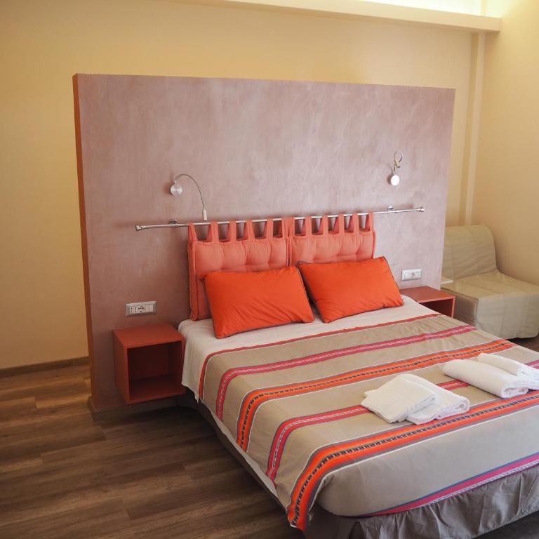 Bed and Breakfast New Morning Holiday - Camera Matrimoniale Deluxe con Balcone - 20