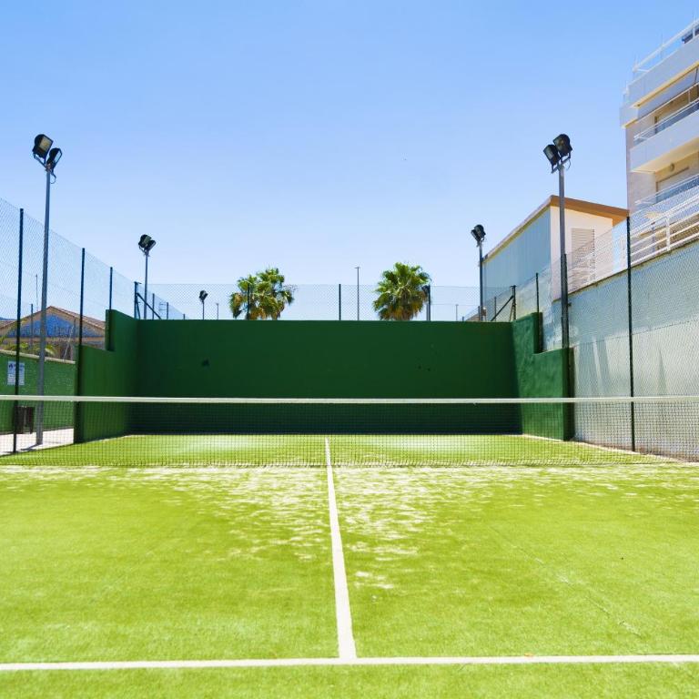 2 BD Apartment Pool Padel Beach - Apartamento - 15