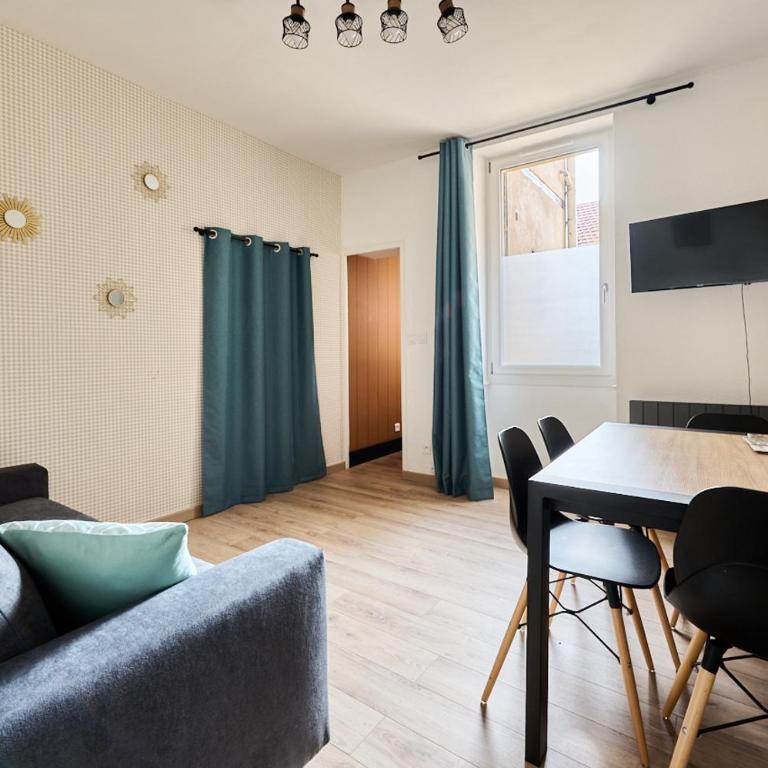 L'Auguste - One-Bedroom Apartment - 1