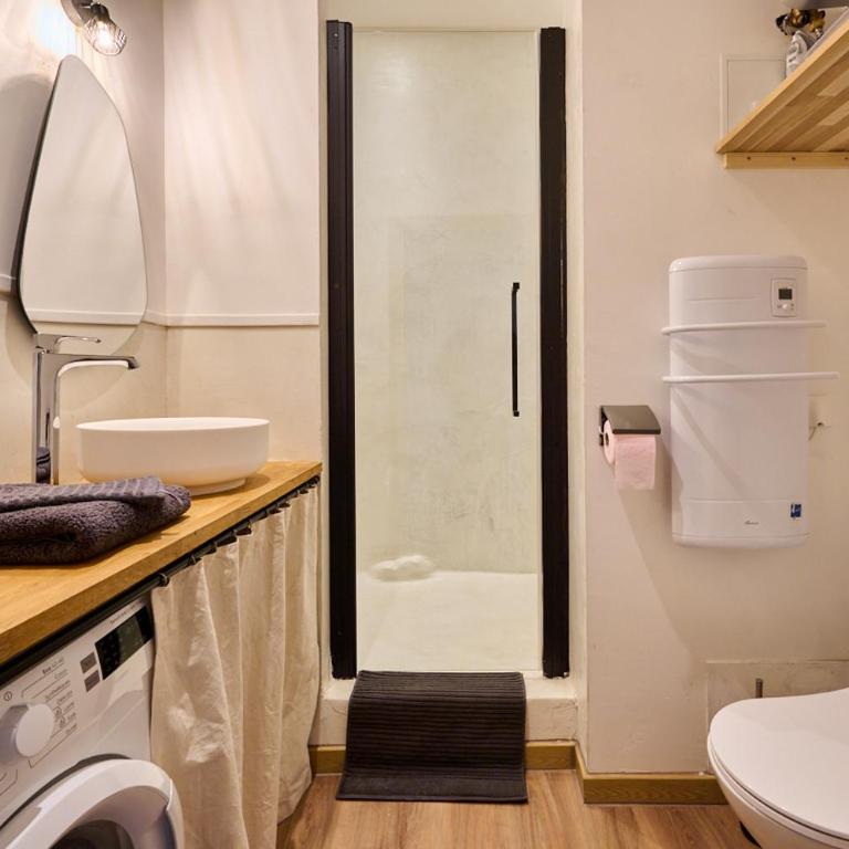 L'Auguste - One-Bedroom Apartment - 7