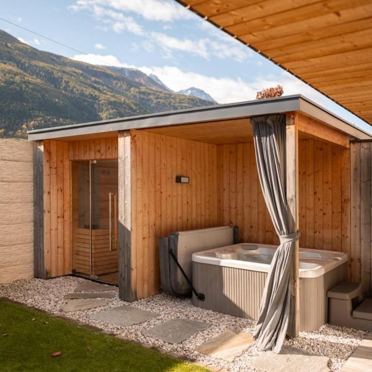 Amolaris Garden Lodges & Guesthouse - Chalet Superior - 2
