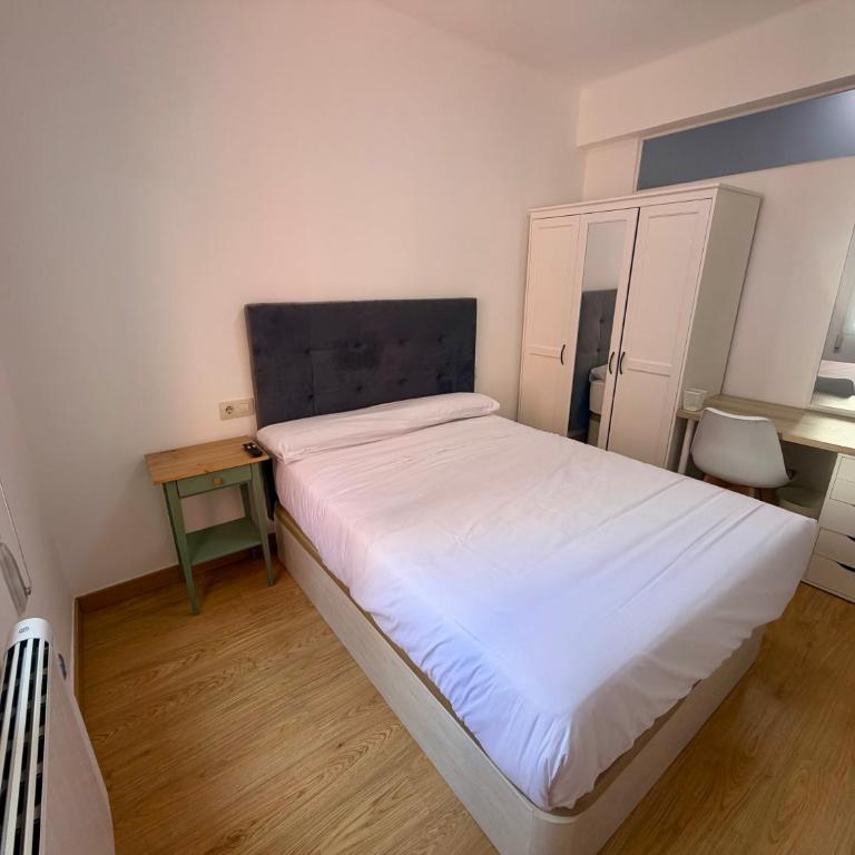 Apartamento Corporativo - Rúa Asturias - 1 - Apartment - 4